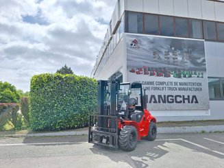 Carrelli elevatori fuoristrada Hangcha TT25-4