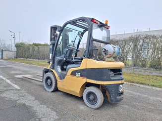 Carrello elevatore frontale a 4 ruote Caterpillar GP25N