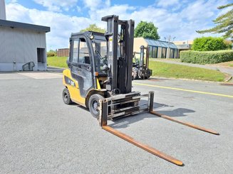 Carrello elevatore frontale a 4 ruote Caterpillar GP25NTD - 18
