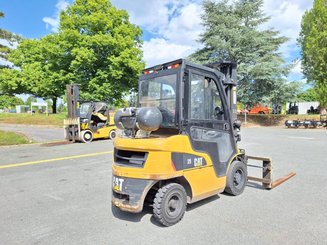 Carrello elevatore frontale a 4 ruote Caterpillar GP25NTD - 19