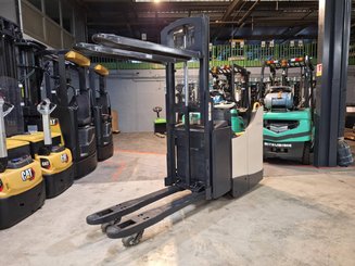 Stoccatori con pedana Crown DT3040 - 6