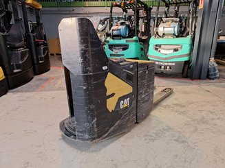 Transpallet guida in accompagnamento Caterpillar NPF25N2