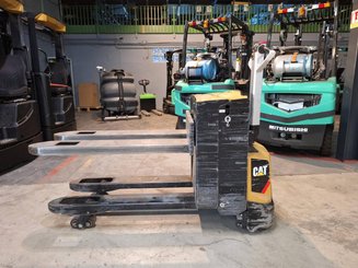 Transpallet guida in accompagnamento Caterpillar NPP20N2E