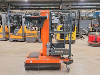 Navicella a gruppo di sollevamento verticale JLG POWER PICKER