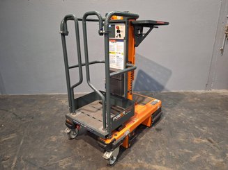 Navicella a gruppo di sollevamento verticale JLG POWER PICKER