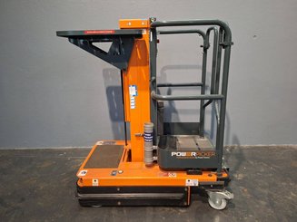 Navicella a gruppo di sollevamento verticale JLG POWER PICKER