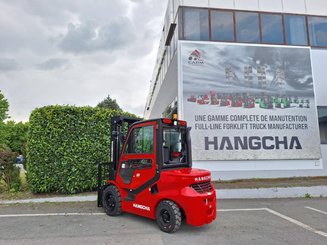 Carrello elevatore frontale a 4 ruote Hangcha XF35D-2