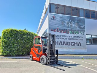 Carrello elevatore frontale a 4 ruote Hangcha XF25D-2