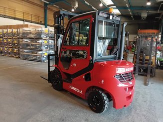 Carrello elevatore frontale a 4 ruote Hangcha XF25D-2