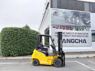 Carrello elevatore frontale a 4 ruote Hangcha XE18i