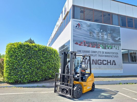 Carrello elevatore frontale a 4 ruote Hangcha XE25i - 1