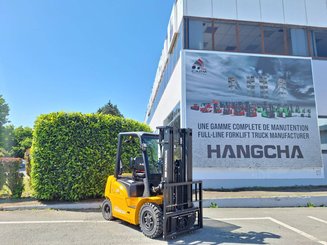 Carrello elevatore frontale a 4 ruote Hangcha XE25i