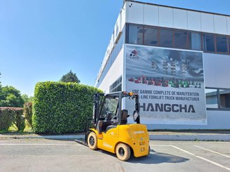 Carrello elevatore frontale a 4 ruote Hangcha XE25i