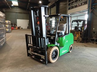 Carrello elevatore frontale a 4 ruote Hangcha AE35-I