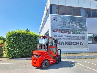 Carrello elevatore frontale a 4 ruote Hangcha XF30D-2 (CPCD30-X2H7F1)