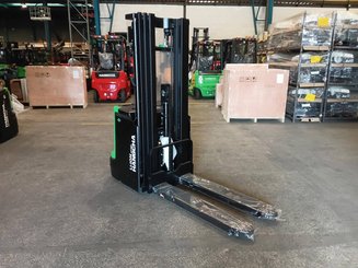 Stoccatori guida in accompagnamento Hangcha CDD16-XT1-SI
