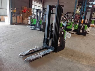 Stoccatori guida in accompagnamento Hangcha CDD16-XT1-SI