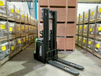Stoccatori guida in accompagnamento Hangcha CDD12-XT1-SiL