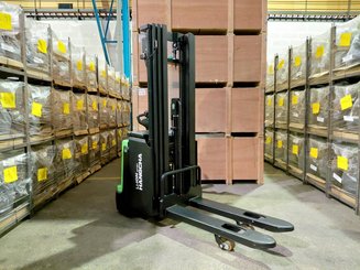 Stoccatori guida in accompagnamento Hangcha CDD12-XT1-SiL