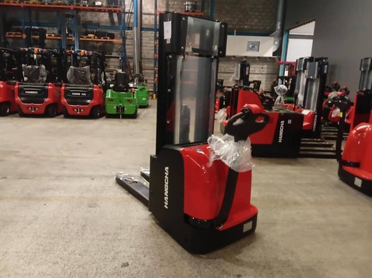 Stoccatori guida in accompagnamento Hangcha CDD12-AC2-L - 1