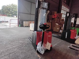 Stoccatori guida in accompagnamento Hangcha CDD12-AC2-L