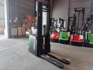 Stoccatori con piattaforma Hangcha CDD16-XT1S-SiL