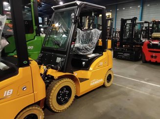 Carrello elevatore frontale a 4 ruote Hangcha XE25Hi ( CPD25-XEY2H2-SI )