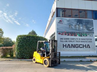 Carrello elevatore frontale a 4 ruote Hangcha XE30i ( CPD30-XEY2HA-SI )