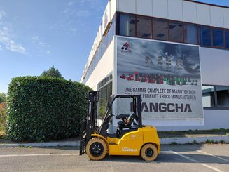 Carrello elevatore frontale a 4 ruote Hangcha XE30i ( CPD30-XEY2HA-SI )