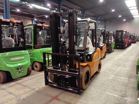 Carrello elevatore frontale a 4 ruote Hangcha XE30i ( CPD30-XEY2HA-SI ) - 1