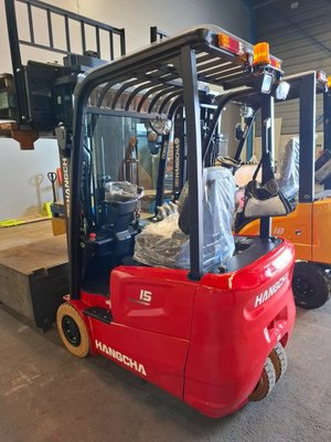 Carrello elevatore frontale a 3 ruote - A3W15 ( CPDS15-AC8G )