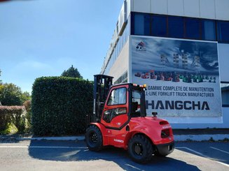 Carrelli elevatori fuoristrada Hangcha TT35-4 ( CPCD35-XW33C-RT4 )