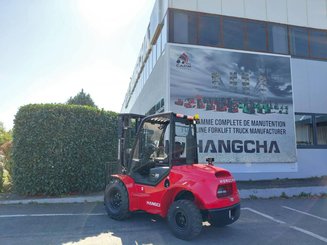 Carrelli elevatori fuoristrada Hangcha TT35-2 (CPCD35-X2W98E-RT2)