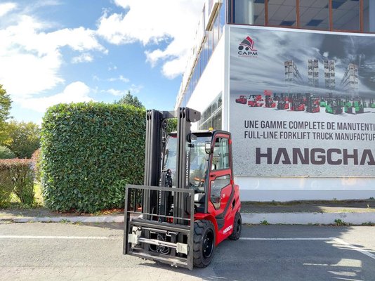 Carrello elevatore frontale a 4 ruote Hangcha XF35D-2 (CPCD35-X2H7F1) - 1