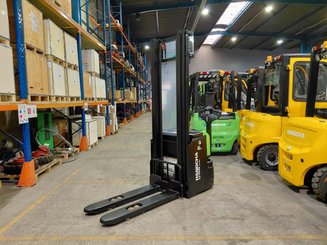 Stoccatori guida in accompagnamento Hangcha CDD12-XT1-SI