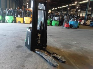 Stoccatori guida in accompagnamento Hangcha CDD16-XT1-SI