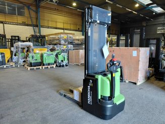 Stoccatori guida in accompagnamento Hangcha CDD16-XT1-SI