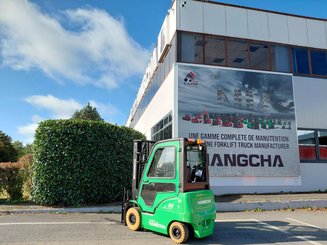Carrelli elevatori elettrici Hangcha XC20Ci-2 (CPD20-XCXY2-SI)