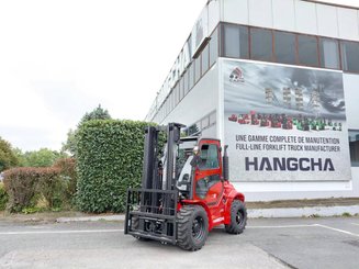 Carrelli elevatori fuoristrada Hangcha TT18-4