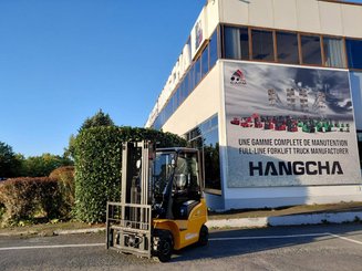 Carrello elevatore frontale a 4 ruote Hangcha XE18i (CPD18-XEY2HA-SI) 