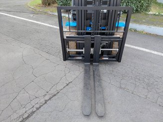 Carrello elevatore frontale a 4 ruote Hangcha XE30i ( CPD30-XEY2HA-SI )