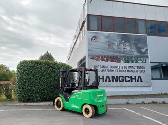 Carrello elevatore frontale a 4 ruote Hangcha XC50i-500
