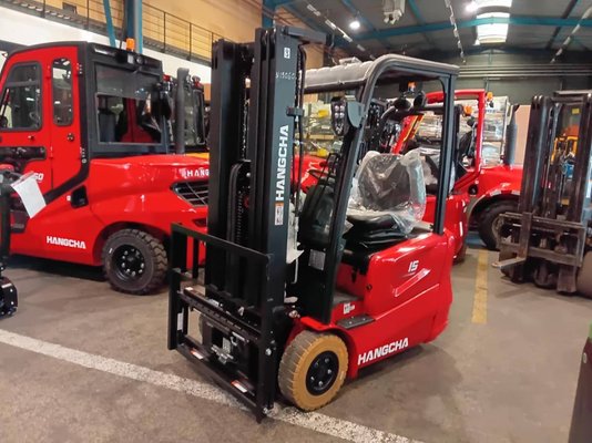 Carrello elevatore frontale a 3 ruote Hangcha A3W15 ( CPDS15-AC8G ) - 1