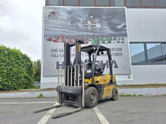Carrello elevatore frontale a 4 ruote Yale GDP20VX