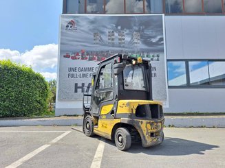 Carrello elevatore frontale a 4 ruote Yale GDP25VX