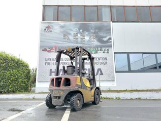 Carrello elevatore frontale a 4 ruote Yale GDP20VX