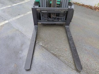 Carrello elevatore frontale a 4 ruote Mitsubishi FG25N