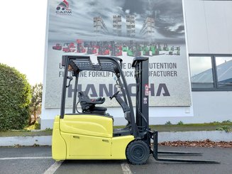 Carrello elevatore frontale a 3 ruote Hyster  J16XNTLWB