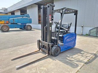 Carrello elevatore frontale a 3 ruote Hyster  J16XNTLWB - 10