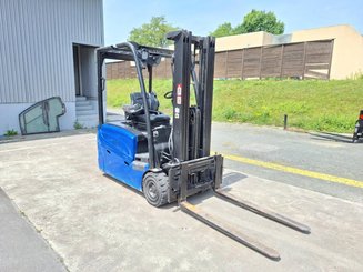 Carrello elevatore frontale a 3 ruote Hyster  J16XNTLWB - 11